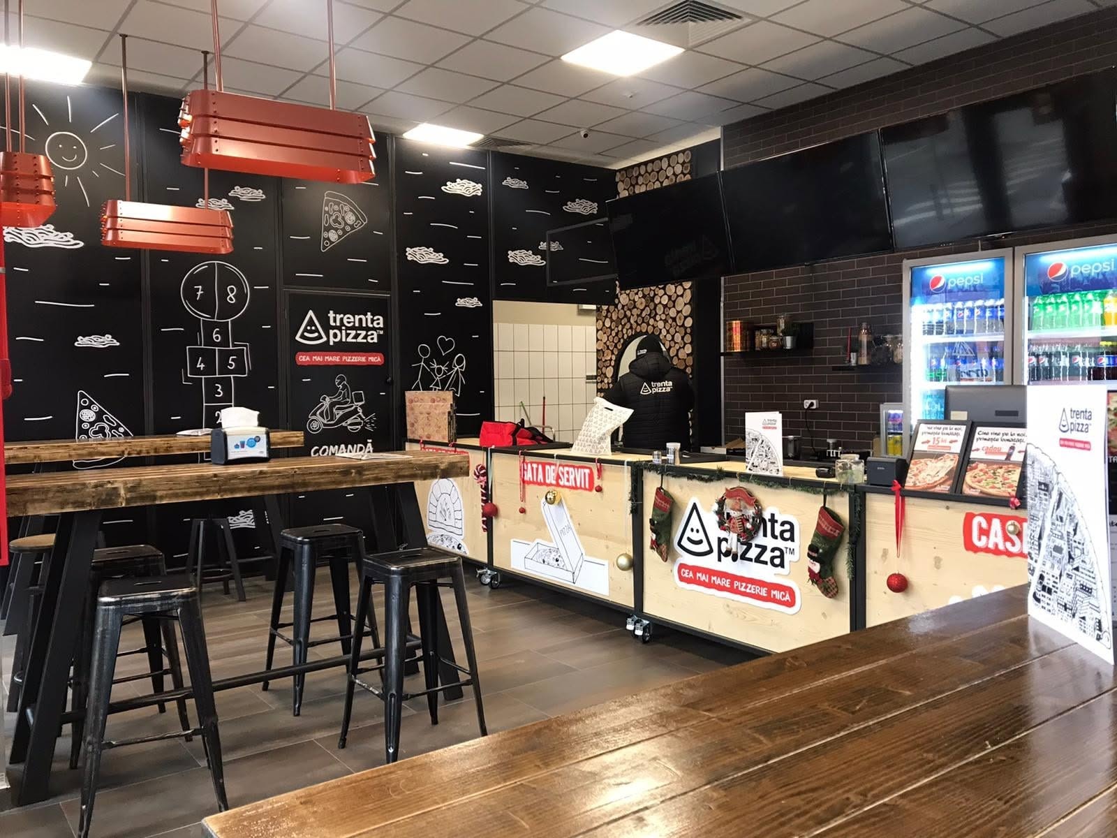 Trenta Popești-Leordeni — interior, decembrie 2019